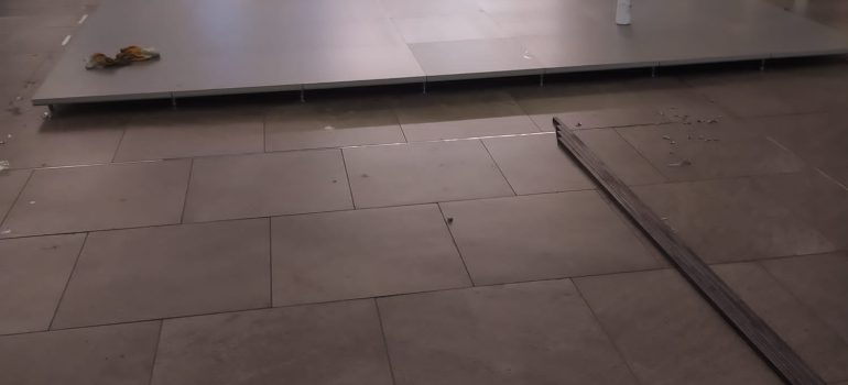 Van Yükseltilmiş Döşeme Sistemleri, Van Yükseltilmiş Zemin, Van Kalsiyum Sülfat Yükseltilmiş Döşeme, Van Karo Halı