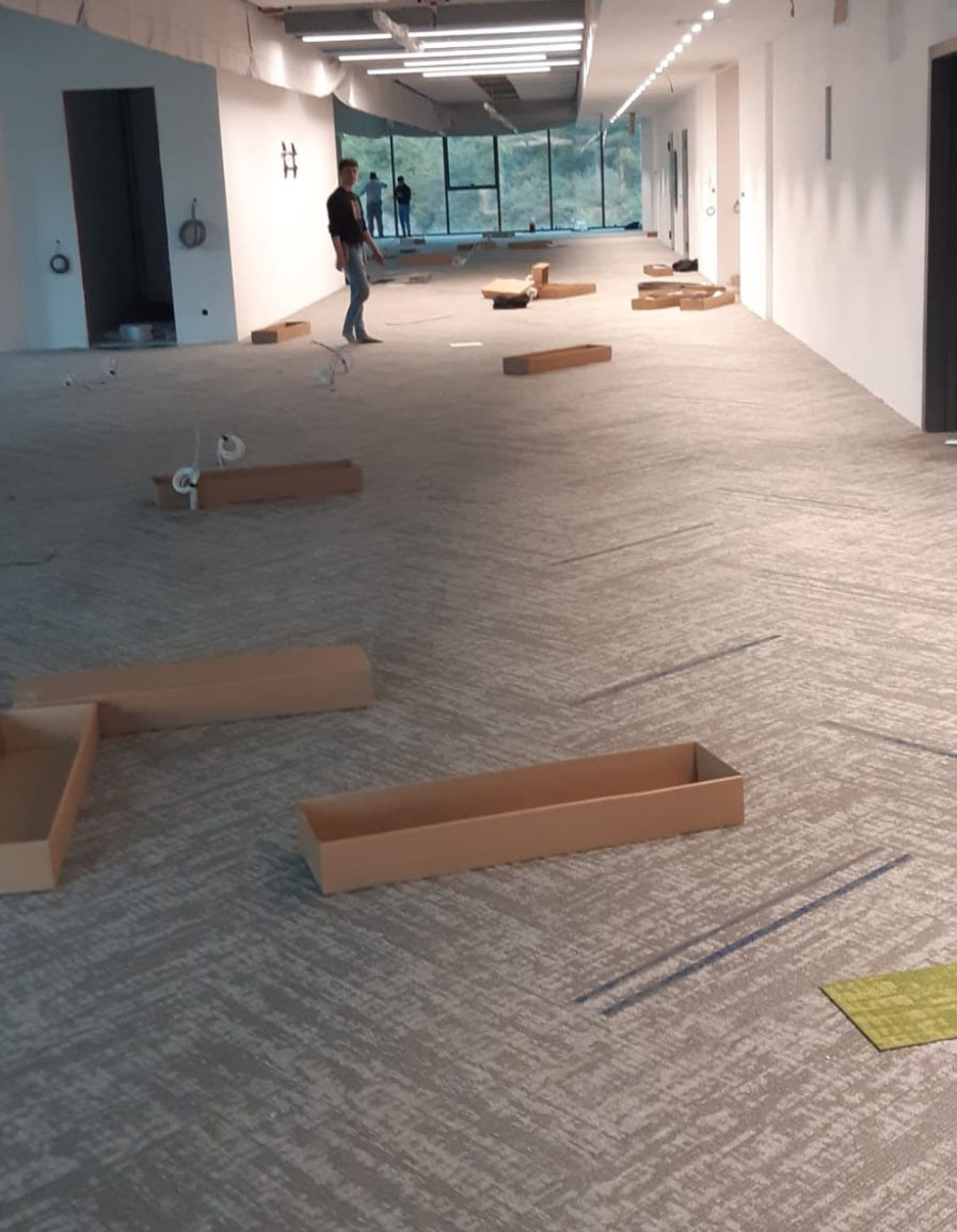 Kartal Yükseltilmiş Zemin Sistemleri, Kartal Pvc Kaplı Yükseltilmiş Döşeme, Kartal Enkapsüle Yükseltilmiş Döşeme, Kartal Karo Halı